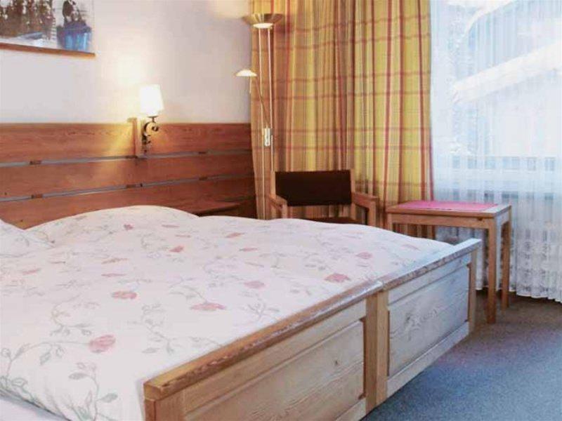 Jaegerhof Serviced Apartements Zermatt Buitenkant foto