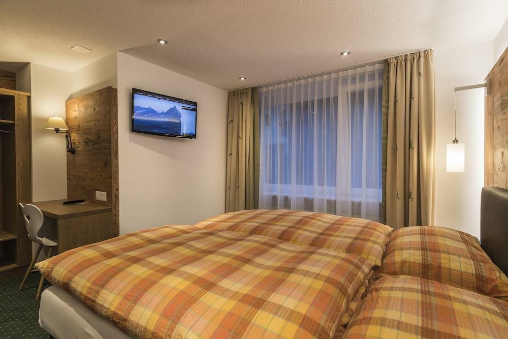 Jaegerhof Serviced Apartements Zermatt Buitenkant foto