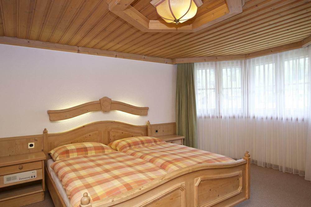 Jaegerhof Serviced Apartements Zermatt Buitenkant foto
